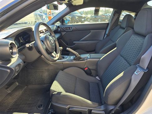 Used 2024 Toyota GR86 image 9