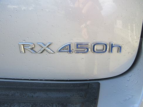 Used 2015 Lexus RX 450h AWD image 8