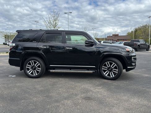 Used 2023 Toyota 4Runner Limited AWD/4WD image 10