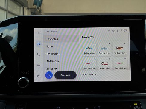 Used 2026 Toyota Camry LE FWD image 32