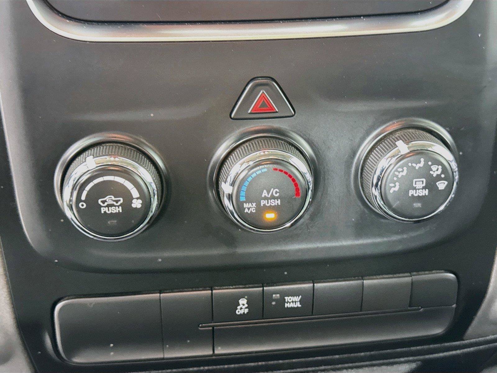 Used 2018 RAM 1500 Express w/ Express Value Package AWD/4WD image 8
