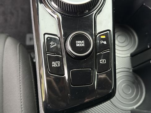 Certified 2023 Kia Sportage LX FWD image 16