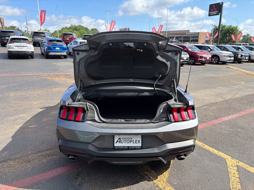 Used 2024 Ford Mustang Premium RWD image 8