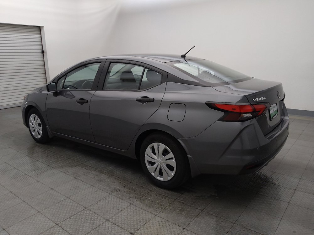 Used 2025 Nissan Versa S w/ Trunk Package FWD image 3