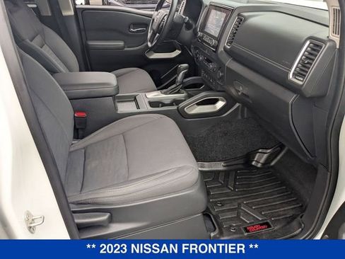 Used 2023 Nissan Frontier SV w/ Technology Package image 38