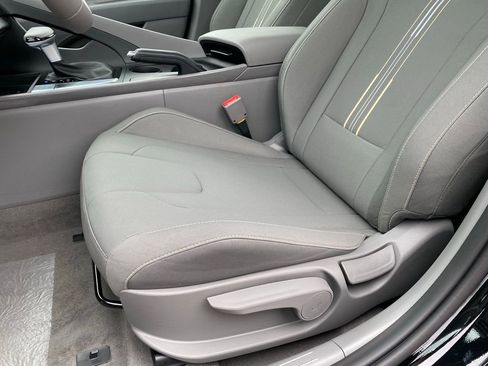 New 2026 Hyundai Elantra Sport FWD image 22