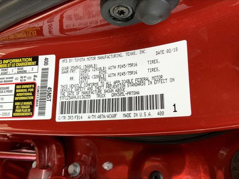 Used 2018 Toyota Tacoma SR image 31