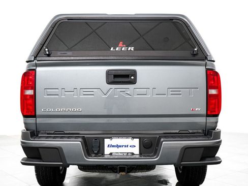 Used 2022 Chevrolet Colorado LT w/ LT Convenience Package AWD/4WD image 5