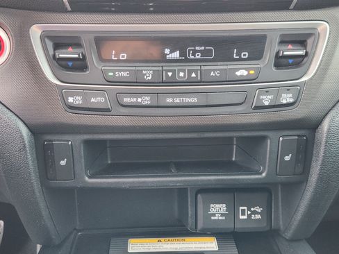 Certified 2023 Honda Passport TrailSport image 22