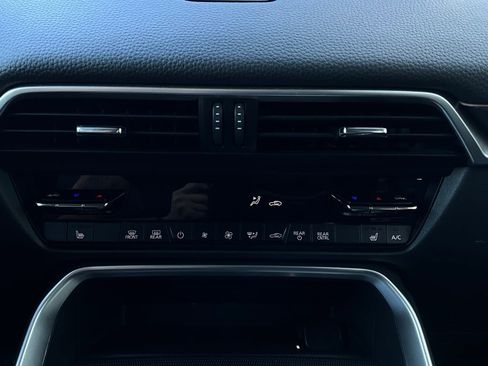 Used 2025 MAZDA CX-70 3.3 Turbo w/ Preferred Package image 29