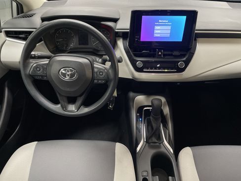 Used 2024 Toyota Corolla LE image 30