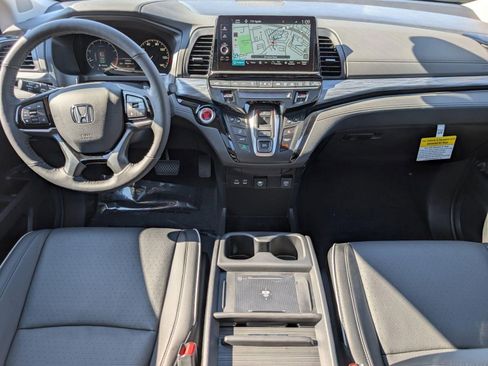 New 2026 Honda Odyssey Elite image 17