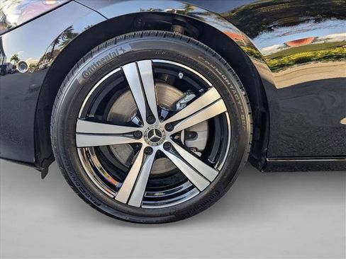 Used 2025 Mercedes-Benz C 300 Sedan image 24