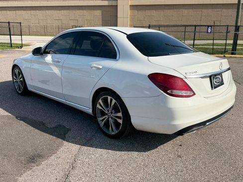 Used 2017 Mercedes-Benz C 300 Sedan image 5