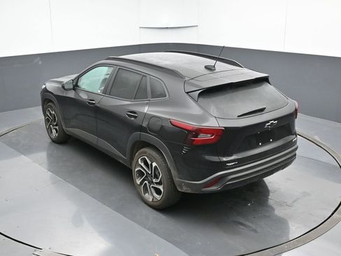 Certified 2026 Chevrolet Trax RS w/ Driver Confidence Package image 46