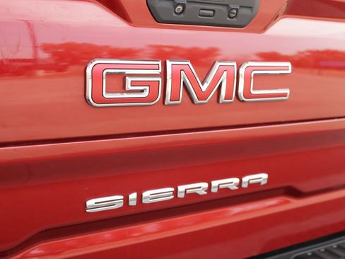 Used 2019 GMC Sierra 1500 SLT w/ SLT Premium Package image 36