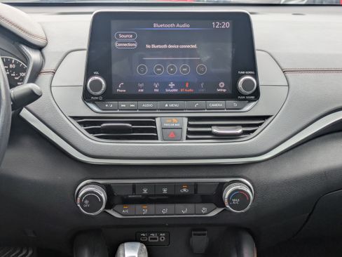 Used 2022 Nissan Altima 2.5 SR FWD image 5