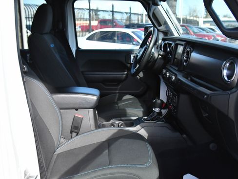 Used 2023 Jeep Wrangler Unlimited Rubicon 4xe w/ Steel Bumper Group image 48