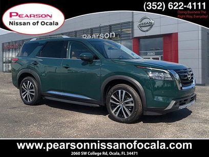 Certified 2025 Nissan Pathfinder Platinum w/ Lighting Package (N93)