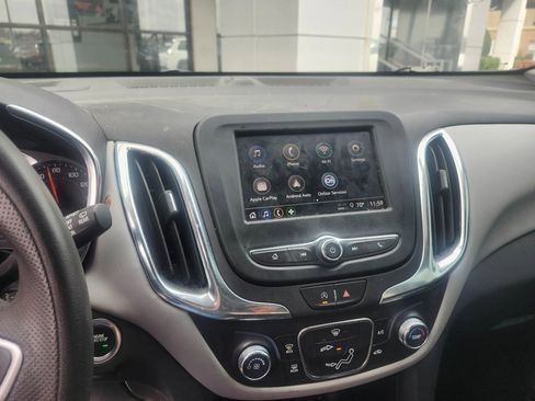 Used 2023 Chevrolet Equinox LS w/ LS Convenience Package image 11