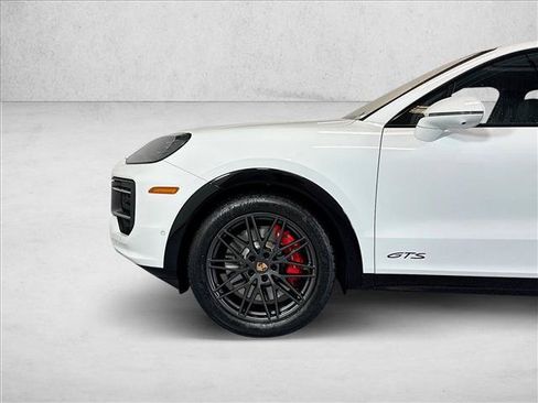 New 2026 Porsche Cayenne GTS AWD/4WD image 28
