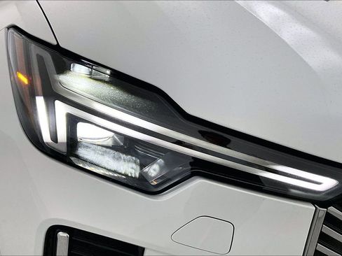 New 2026 Volvo XC90 T8 Ultra w/ Protection Package Premier image 36