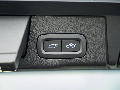 New 2026 Volvo XC60 B5 Plus w/ Protection Package Premier image 11