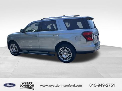 Used 2024 Ford Expedition Limited image 6