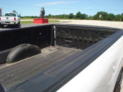 Used 2022 Ford F150 XL w/ Trailer Tow Package RWD image 15