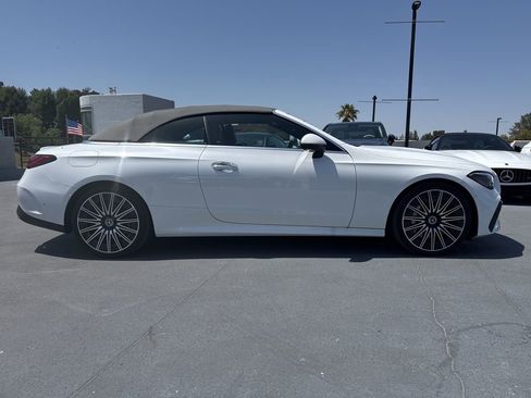 Used 2026 Mercedes-Benz CLE 450 4MATIC Cabriolet image 4