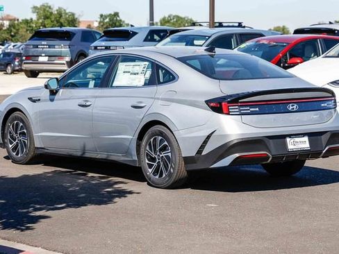New 2026 Hyundai Sonata Blue image 2