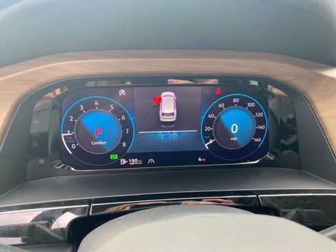 New 2026 Volkswagen Atlas SE image 32