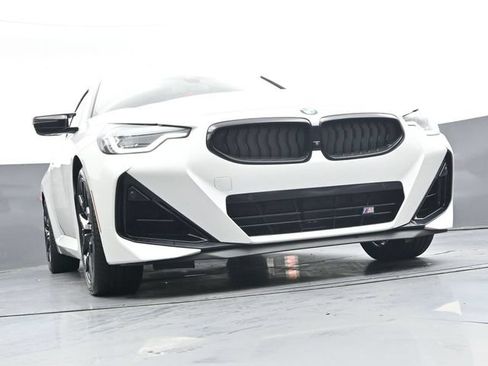 Used 2025 BMW M240i Coupe w/ Premium Package RWD image 37