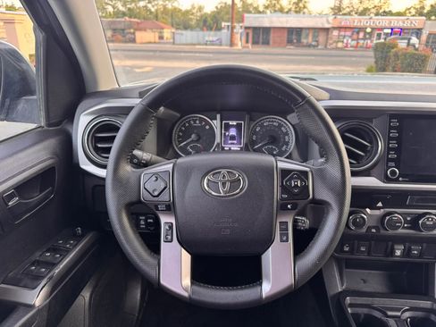 Used 2022 Toyota Tacoma SR5 w/ Trail Edition AWD/4WD image 21