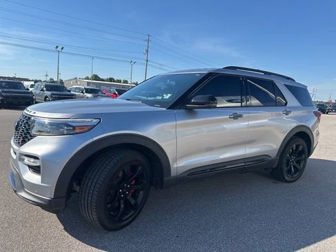 Used 2020 Ford Explorer ST w/ ST Street Pack AWD/4WD image 33