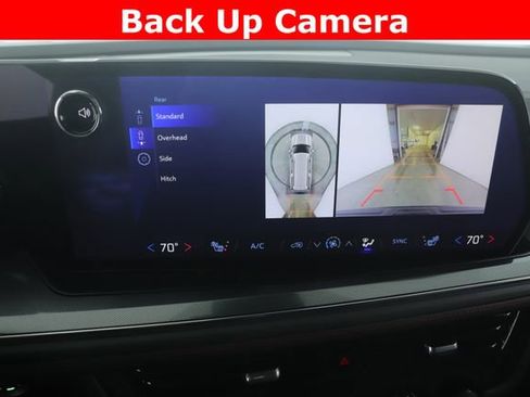 Used 2025 Chevrolet Suburban RST image 25