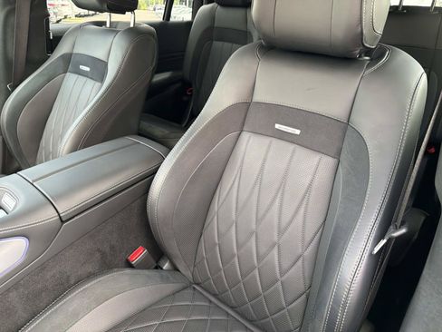 Used 2024 Mercedes-Benz GLS 63 AMG 4MATIC image 19