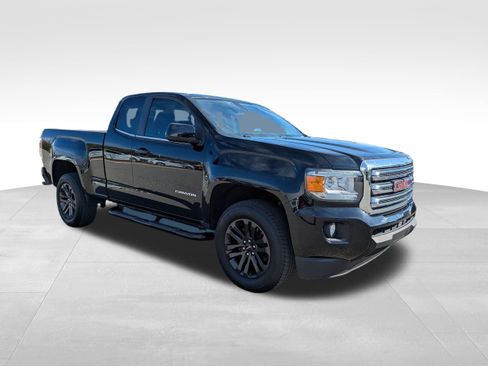 Used 2018 GMC Canyon SLE w/ SLE Convenience Package image 1