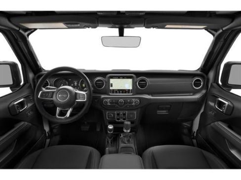 Used 2022 Jeep Wrangler Unlimited Sahara w/ Cold Weather Group image 8