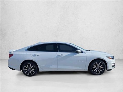 Used 2024 Chevrolet Malibu RS FWD image 4