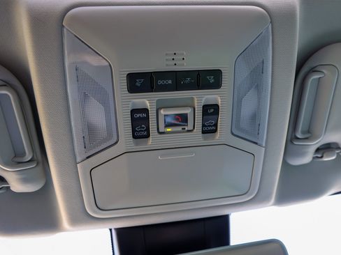 Certified 2025 Toyota RAV4 Limited FWD image 28