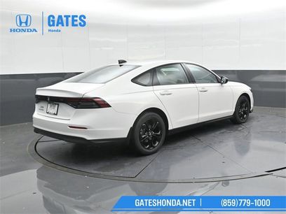 New 2025 Honda Accord SE