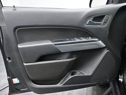 Used 2022 Chevrolet Colorado ZR2 w/ ZR2 Midnight Special Edition image 28