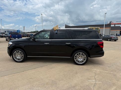 Certified 2024 Ford Expedition Max Limited AWD/4WD image 8