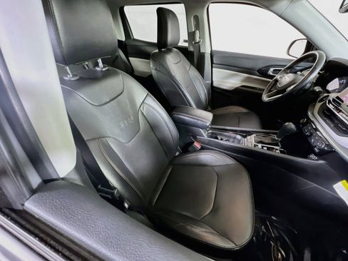 Used 2022 Jeep Compass Limited w/ Sun and Sound Group AWD/4WD image 26