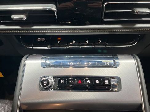 New 2026 Lincoln Aviator AWD image 46