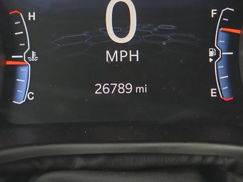 Used 2024 Jeep Compass Trailhawk image 2