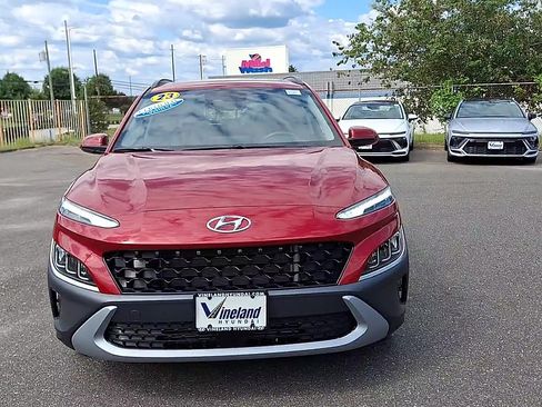 Certified 2023 Hyundai Kona Limited image 3