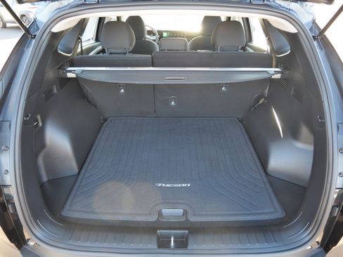Certified 2026 Hyundai Tucson SE image 18