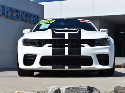 Used 2022 Dodge Charger SRT Hellcat w/ Harman/Kardon Audio Group RWD image 2